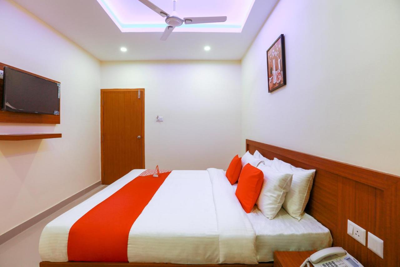 OYO 36209 Ramis Residency Cananor Exterior foto