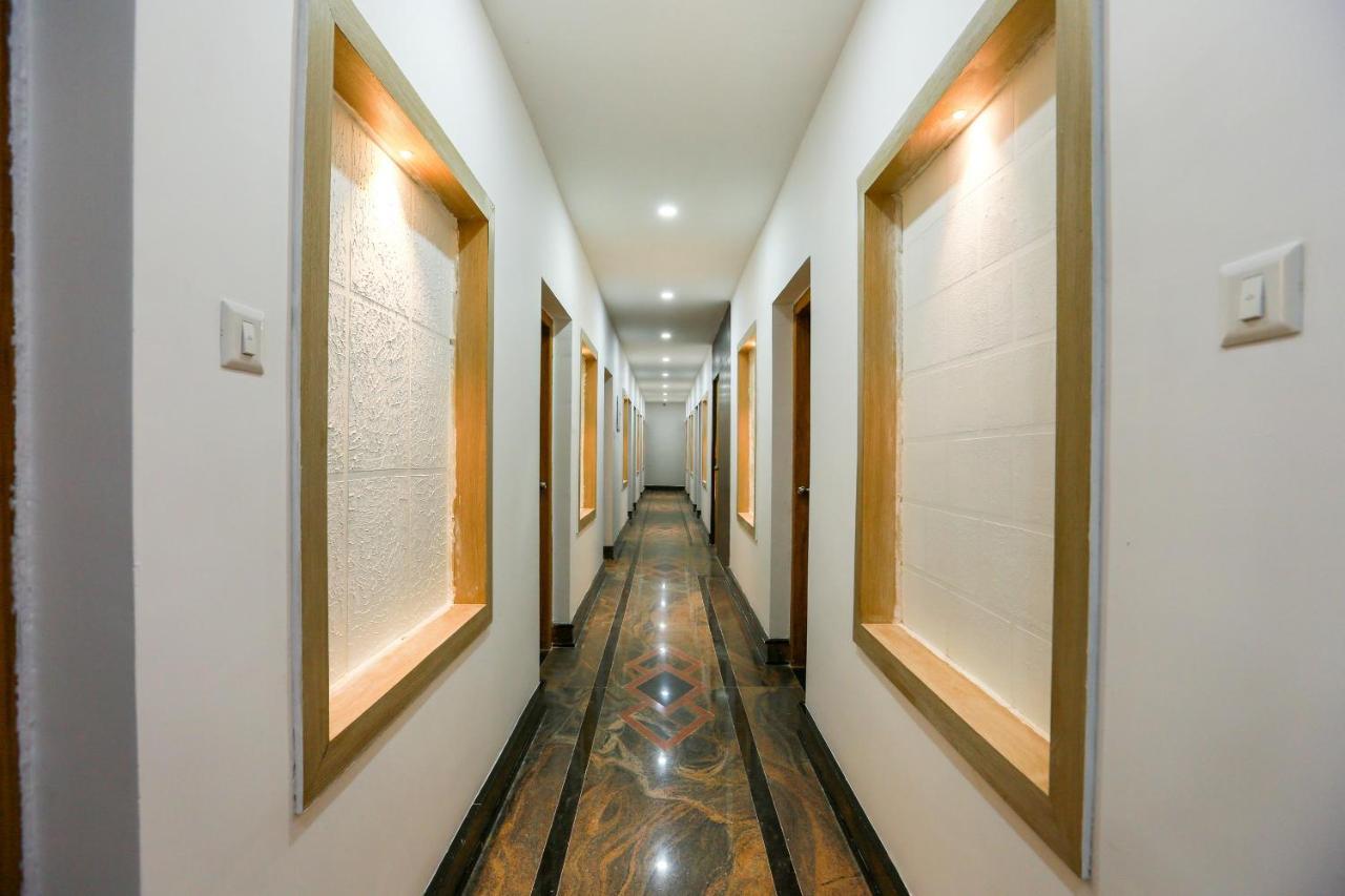 OYO 36209 Ramis Residency Cananor Exterior foto