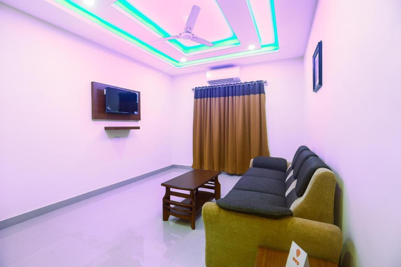 OYO 36209 Ramis Residency Cananor Exterior foto